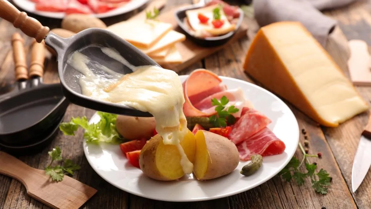 Un site vous permet de calculer les quantités idéales d'ingrédients pour votre raclette ! Un site vous permet de calculer les quantités idéales d'ingrédients pour votre raclette !