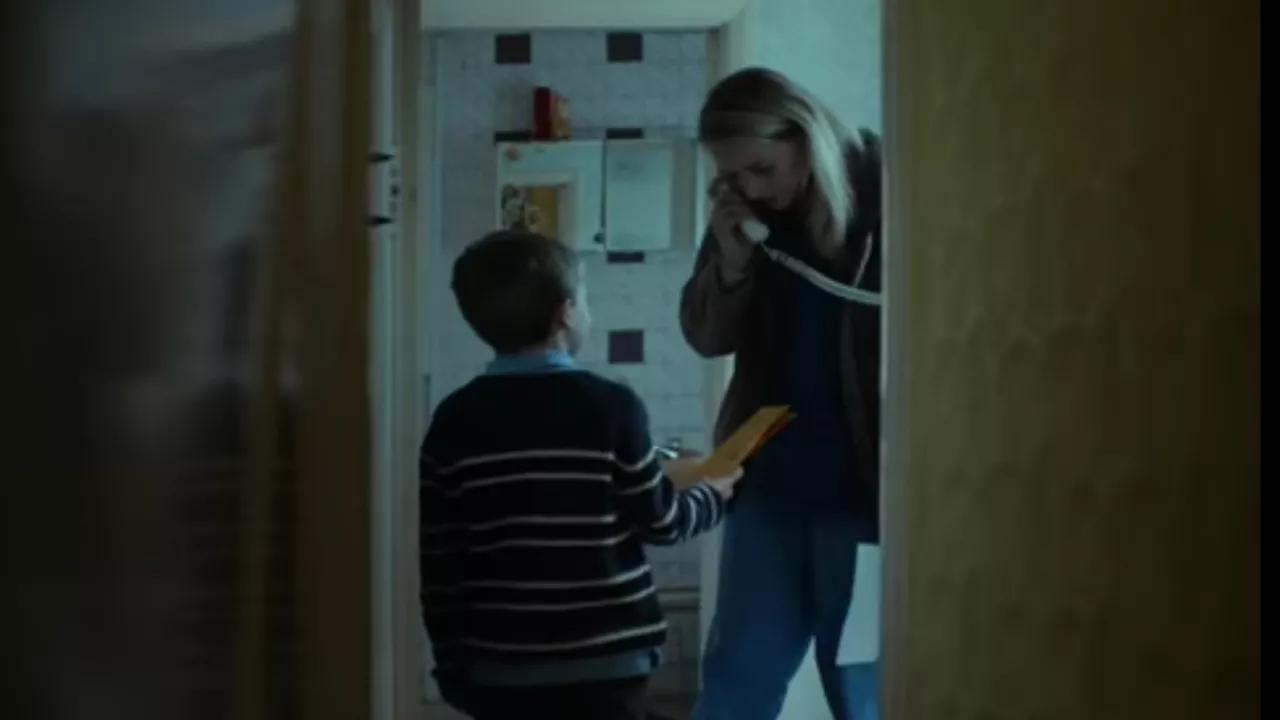 Lewis Capaldi dévoile le clip vidéo de son nouveau single émouvant, « Pointless » (vidéo) Lewis Capaldi dévoile le clip vidéo de son nouveau single émouvant, « Pointless » (vidéo)