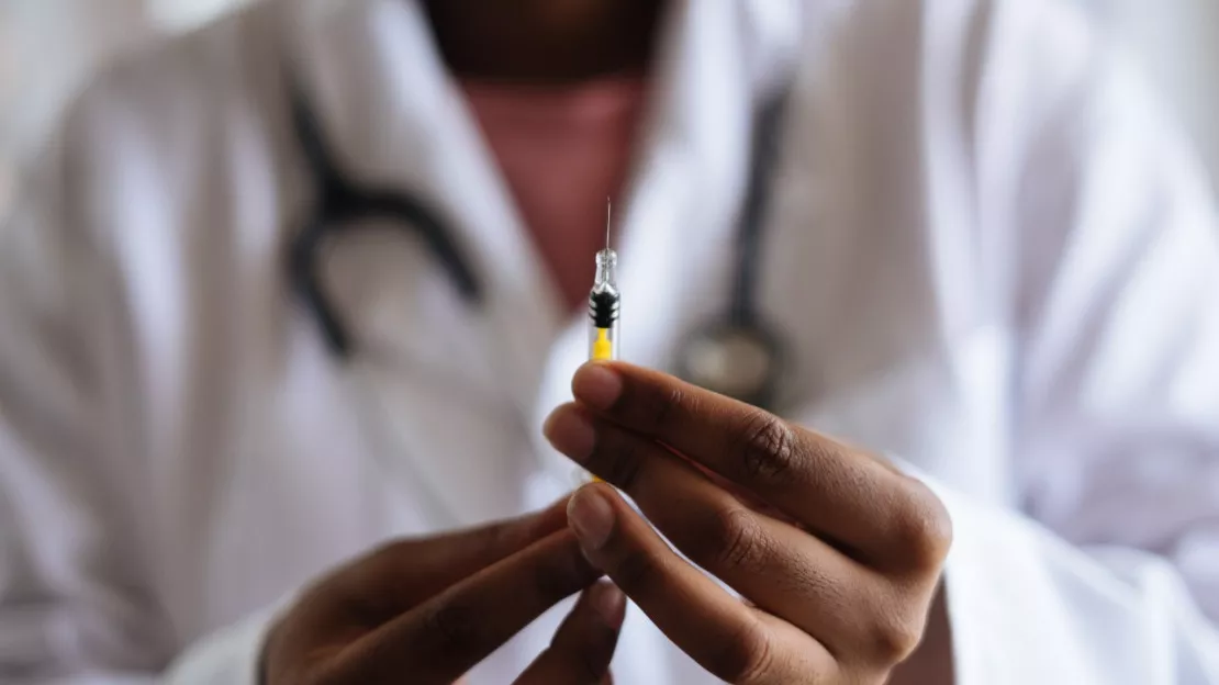 Vaccin : colère des soignants du CHU de Nice