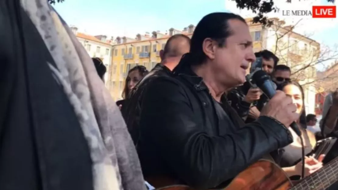 Concert polémique de Francis Lalanne à Nice