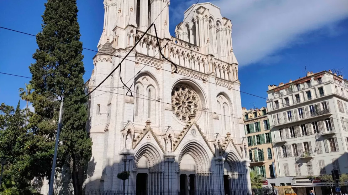 Attentat de la basilique : le terroriste souhaitait se rendre à Paris