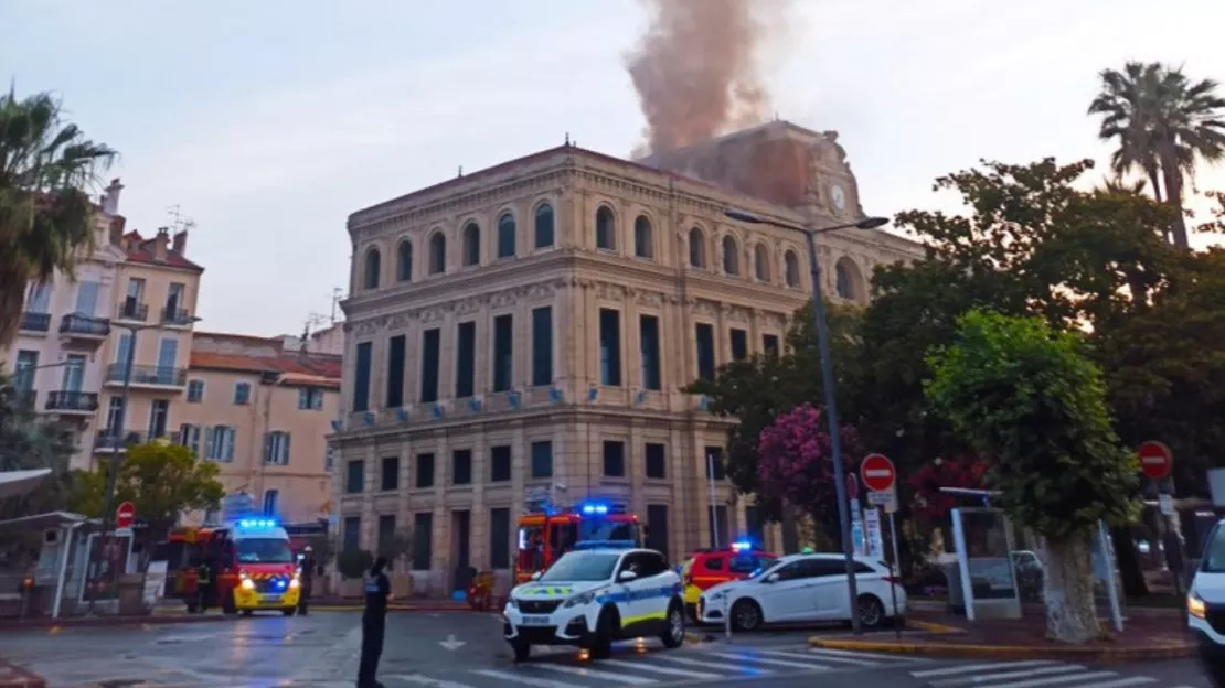 La mairie de Cannes touchée par un incendie