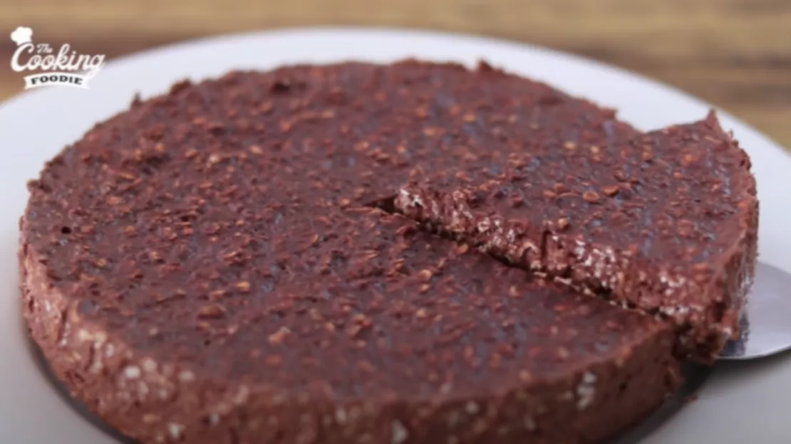 Découvrez la recette du gâteau au chocolat sans cuisson et avec seulement 3 ingrédients !