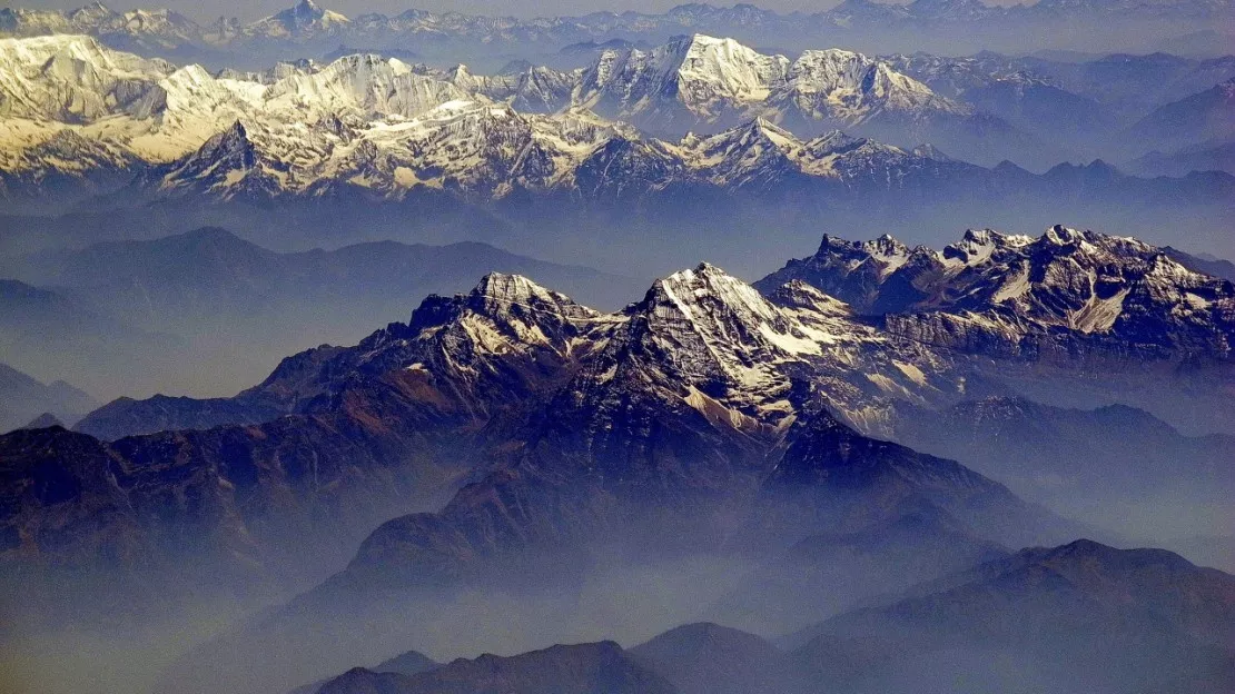 Des secouristes français attendus au Népal pour rechercher les alpinistes disparus