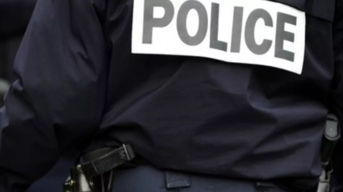 Affaire Hedi : le policier marseillais reconnaît avoir tiré au LBD, son maintien en détention requis