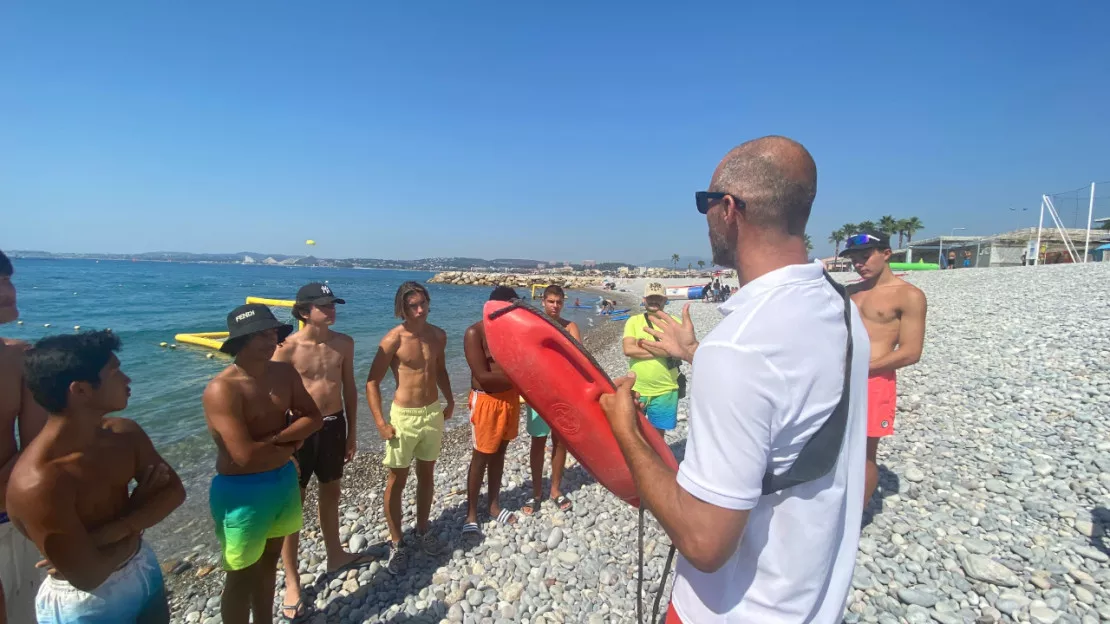 Cagnes-sur-Mer : des formations offertes aux ados pour devenir sauveteur