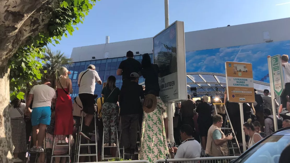 Cannes : le gang des escabeaux attend Tom Cruise