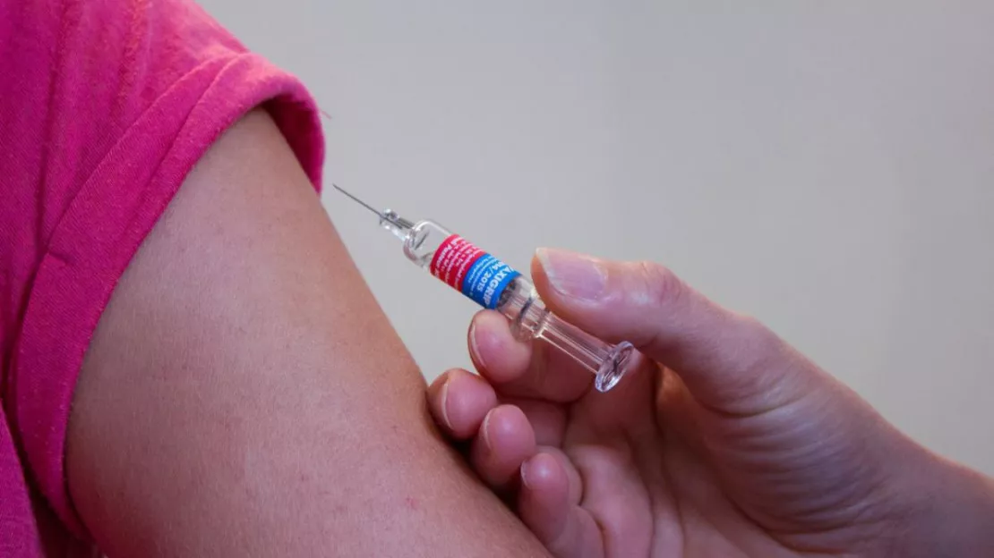 Coqueluche : la ville de Nice vaccine gratuitement