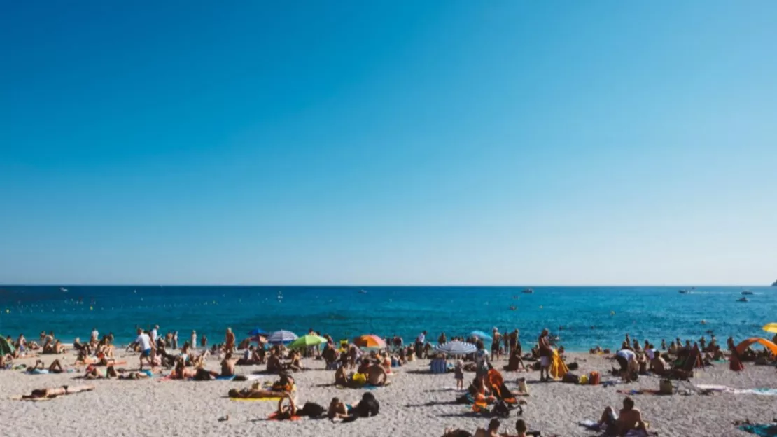 Deux plages fermées au public à la Seyne-sur-Mer : une opération de réensablement en cours