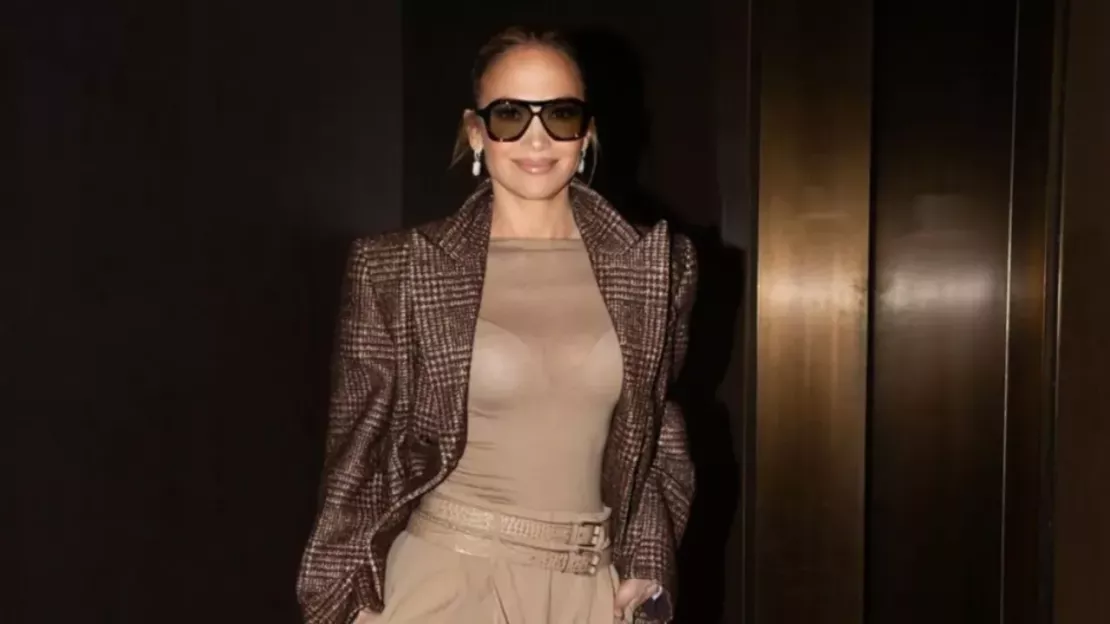 Jennifer Lopez officialise l'annulation de sa tournée américaine