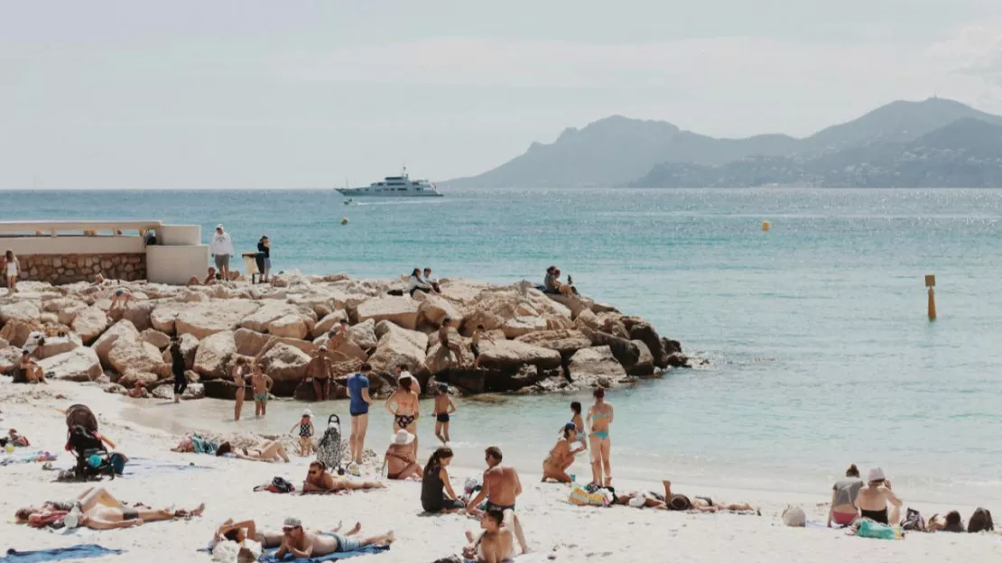 Mandelieu-la-Napoule : un arrêté anti-burkini attaqué