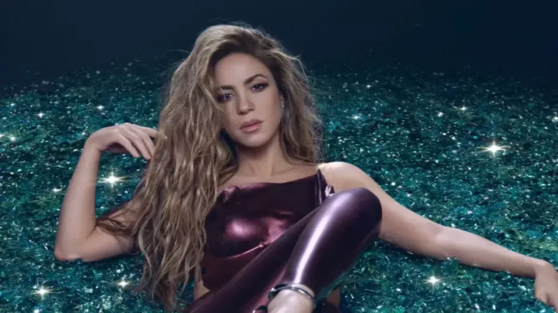 Shakira tease son come-back