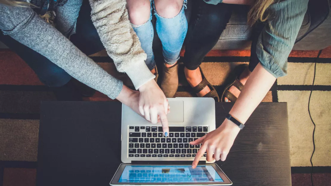 Une plateforme en ligne pour les collégiens et lycéens pour trouver un stage