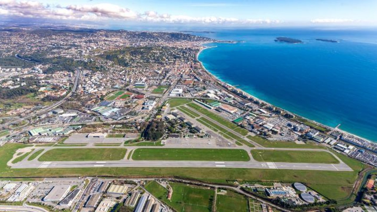 Aéroport Cannes-Mandelieu : des annonces contre les nuisances le 25 juillet