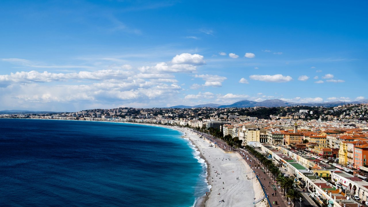 Alpes-Maritimes : un nuage de sable du Sahara provoque une alerte &agrave; la pollution de l&rsquo;air