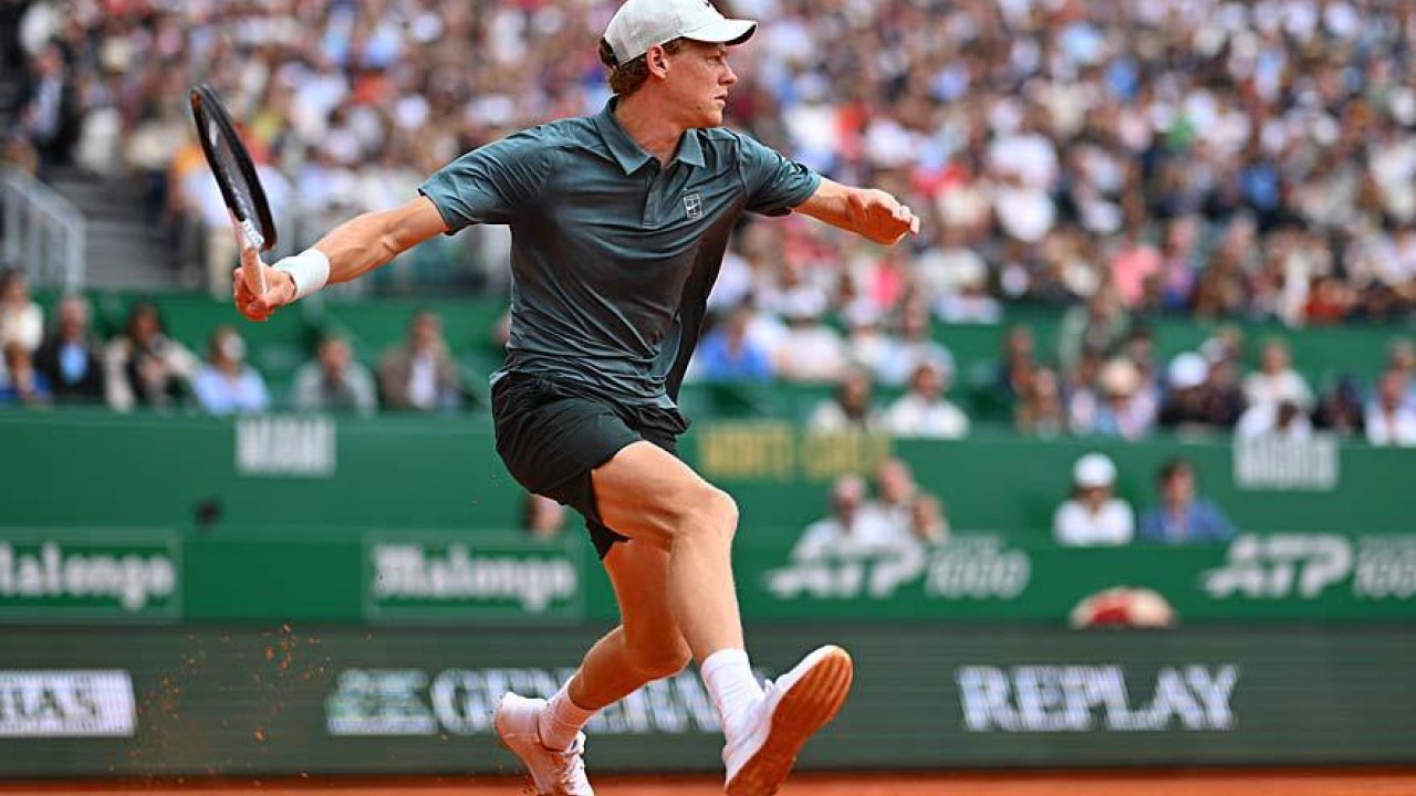 Monte-Carlo : dernier espoir italien, Jannik Sinner rallie les quarts de finale Monte-Carlo : dernier espoir italien, Jannik Sinner rallie les quarts de finale