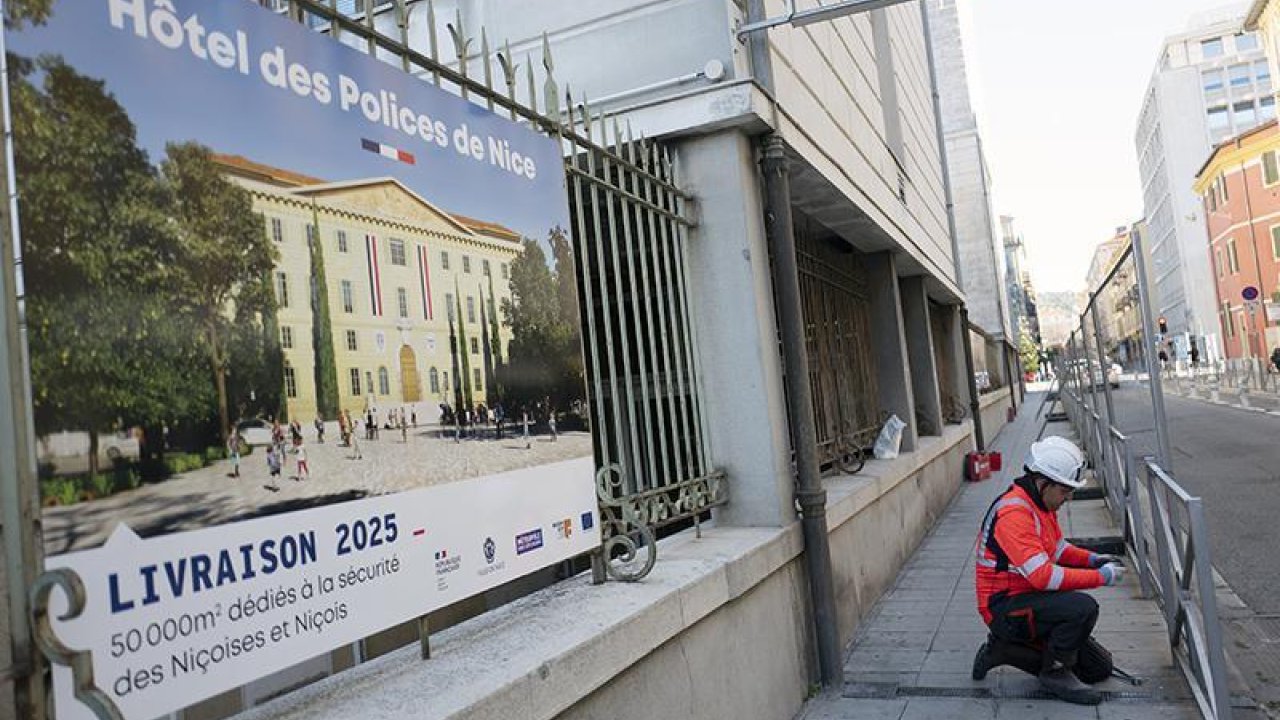 Nice : la préfecture rappelle à l’ordre Christian Estrosi sur le “Parvis Nicolas Sarkozy” Nice : la préfecture rappelle à l’ordre Christian Estrosi sur le “Parvis Nicolas Sarkozy”