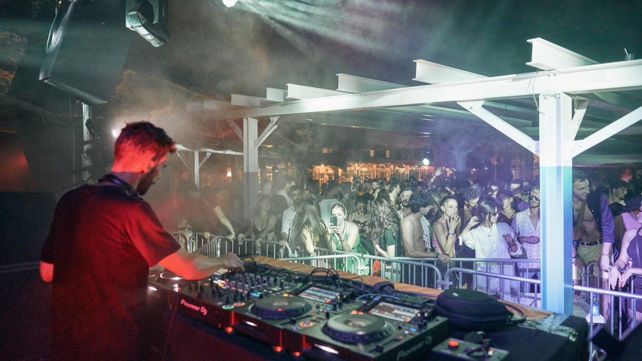 Soirée Années 2000 : retour garanti dans la décennie culte