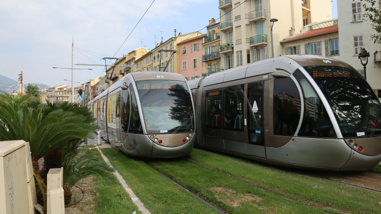Transports gratuits à Nice : les plus de 65 ans concernés dès le 1er septembre Transports gratuits à Nice : les plus de 65 ans concernés dès le 1er septembre