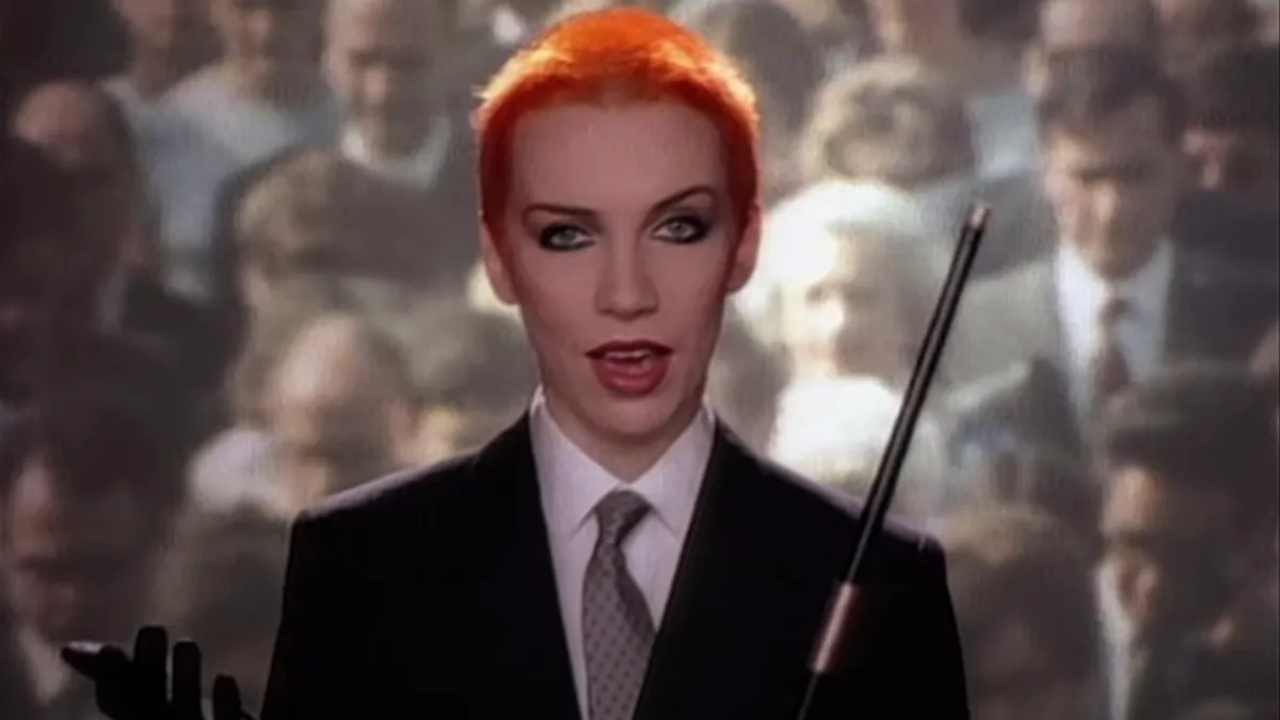 1983 : comment le synth&eacute; hypnotique de "Sweet Dreams" a propuls&eacute; Eurythmics au sommet