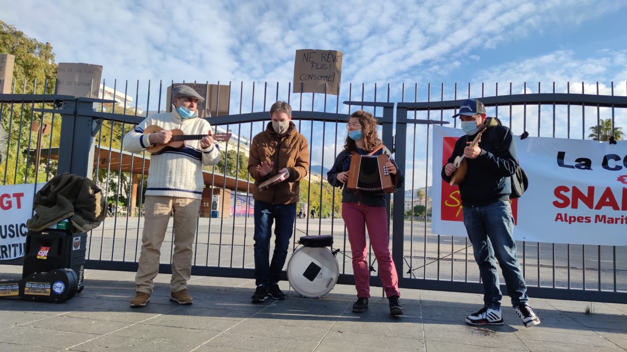 Les artistes et techniciens de la culture veulent se faire entendre ! Les artistes et techniciens de la culture veulent se faire entendre !