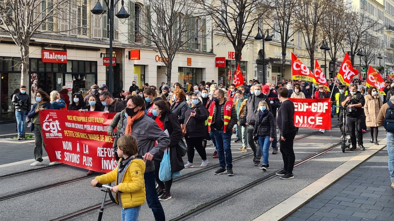 Du monde et des inquiétudes à la manifestation de Nice
