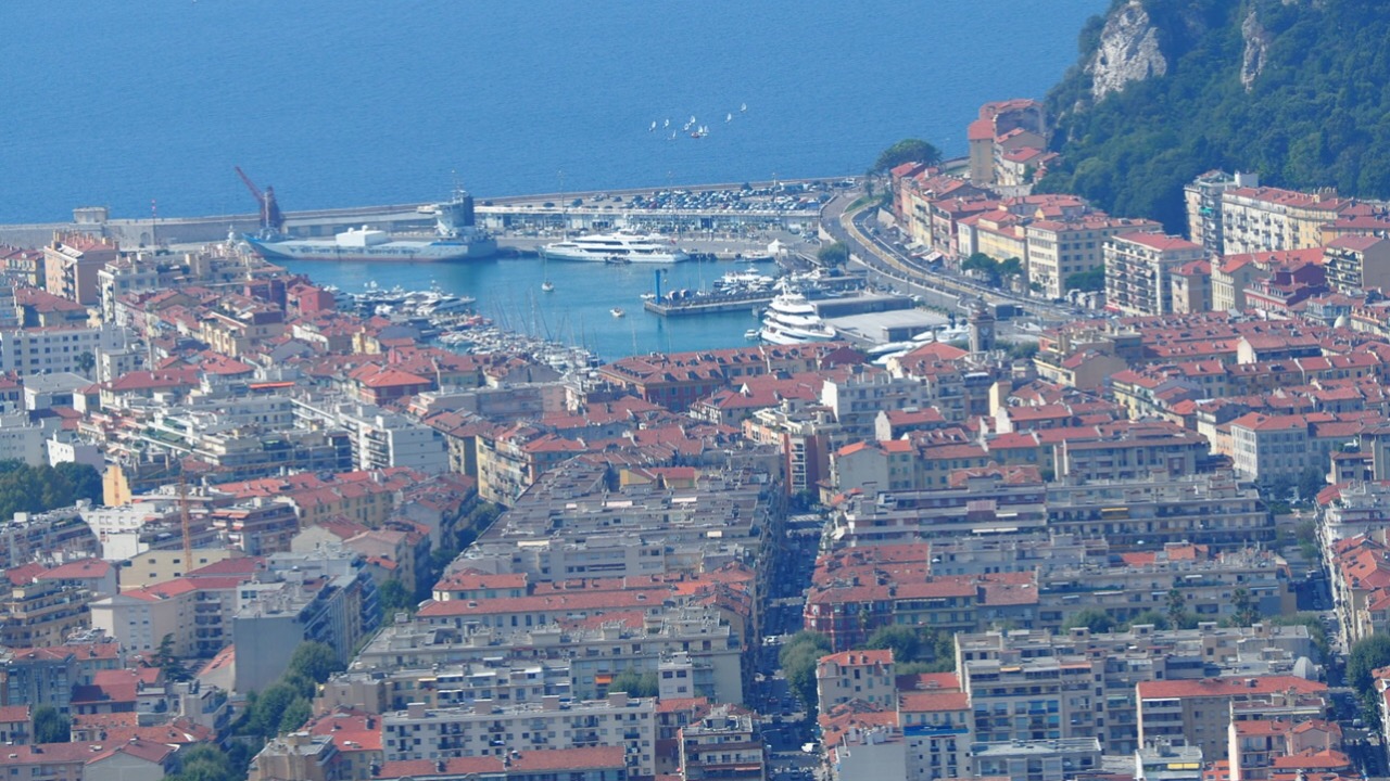 Alerte à la pollution de l’air dans les Alpes-Maritimes