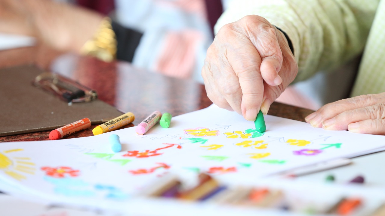 Nice : la pression diminue en Ehpad grâce au vaccin Nice : la pression diminue en Ehpad grâce au vaccin