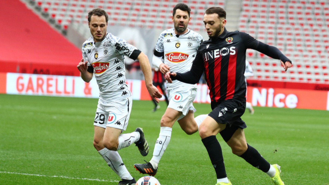 Foot : un Niçois participera à l'Euro Espoirs à la fin du mois Foot : un Niçois participera à l'Euro Espoirs à la fin du mois