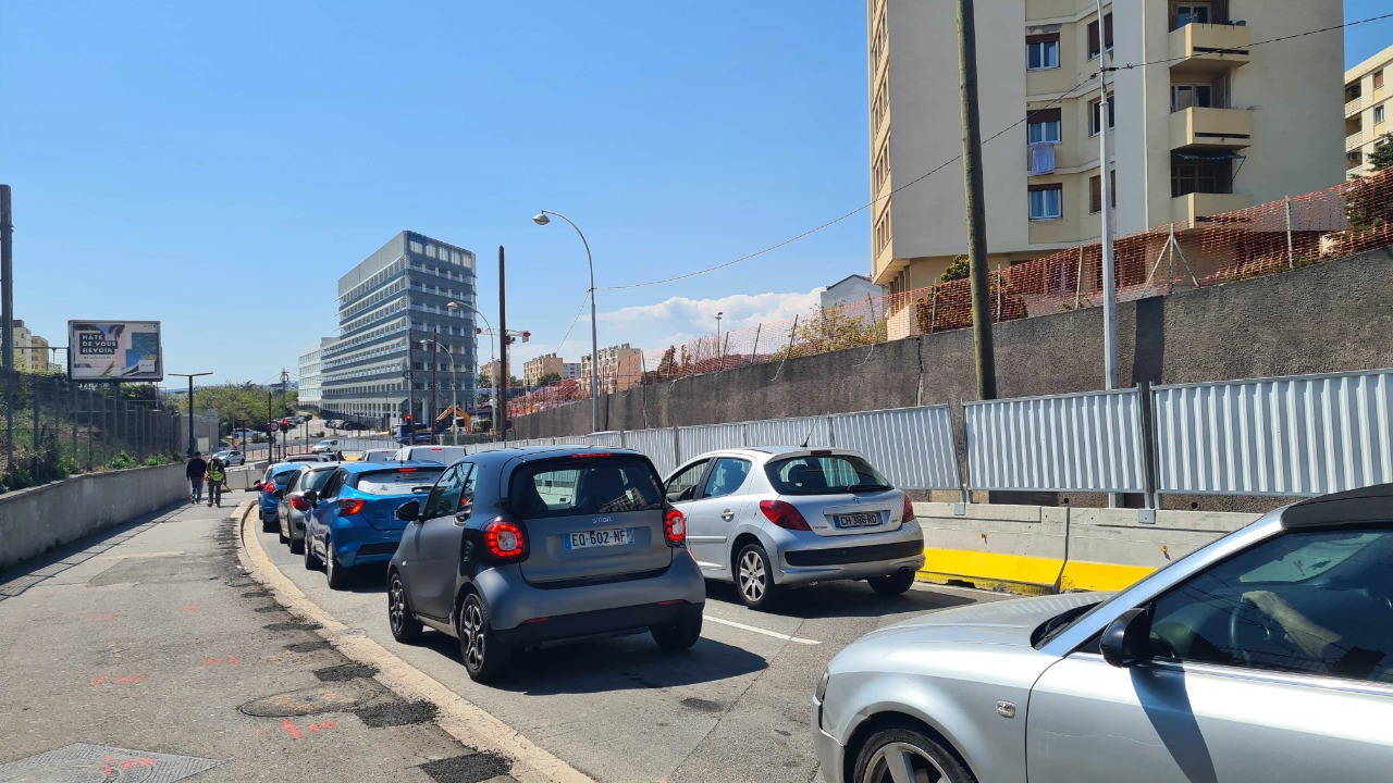 Travaux sur la voie Mathis : les automobilistes en galère et en colère Travaux sur la voie Mathis : les automobilistes en galère et en colère