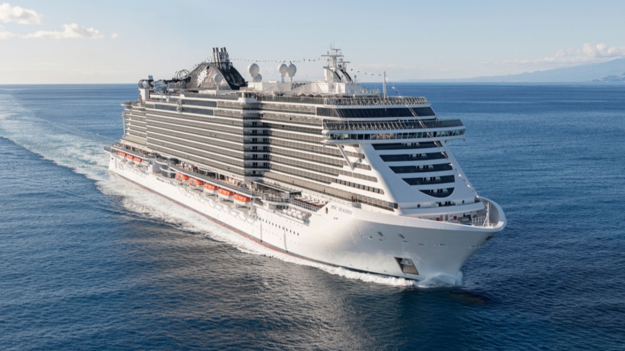 La croisière veut s'amuser La croisière veut s'amuser