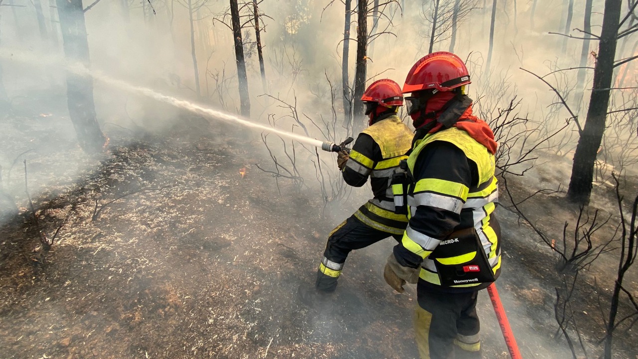 Incendie du massif des Maures : une journ&eacute;e d&eacute;cisive