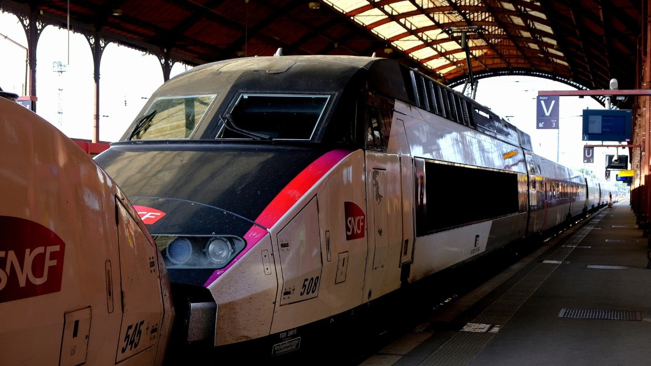 La gr&egrave;ve SNCF suspendue ce week-end dans les Alpes-Maritimes