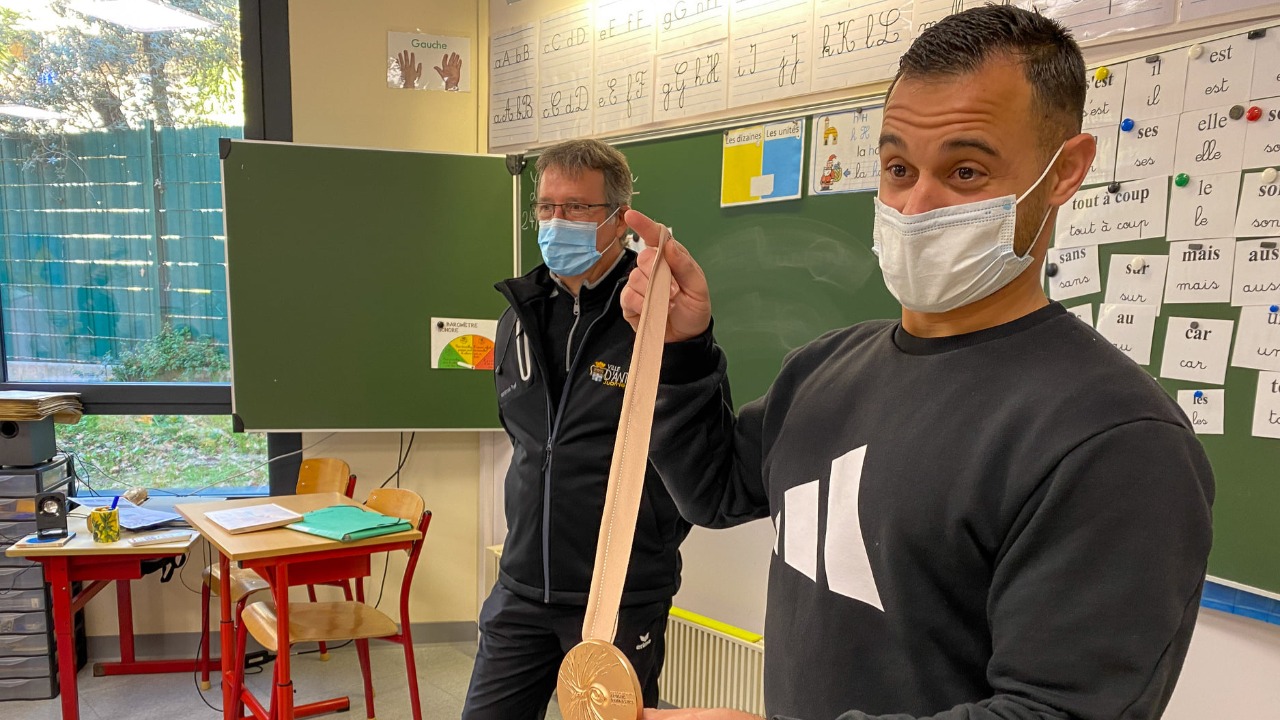 Les champions de la r&eacute;gion &agrave; la rencontre des &eacute;coliers