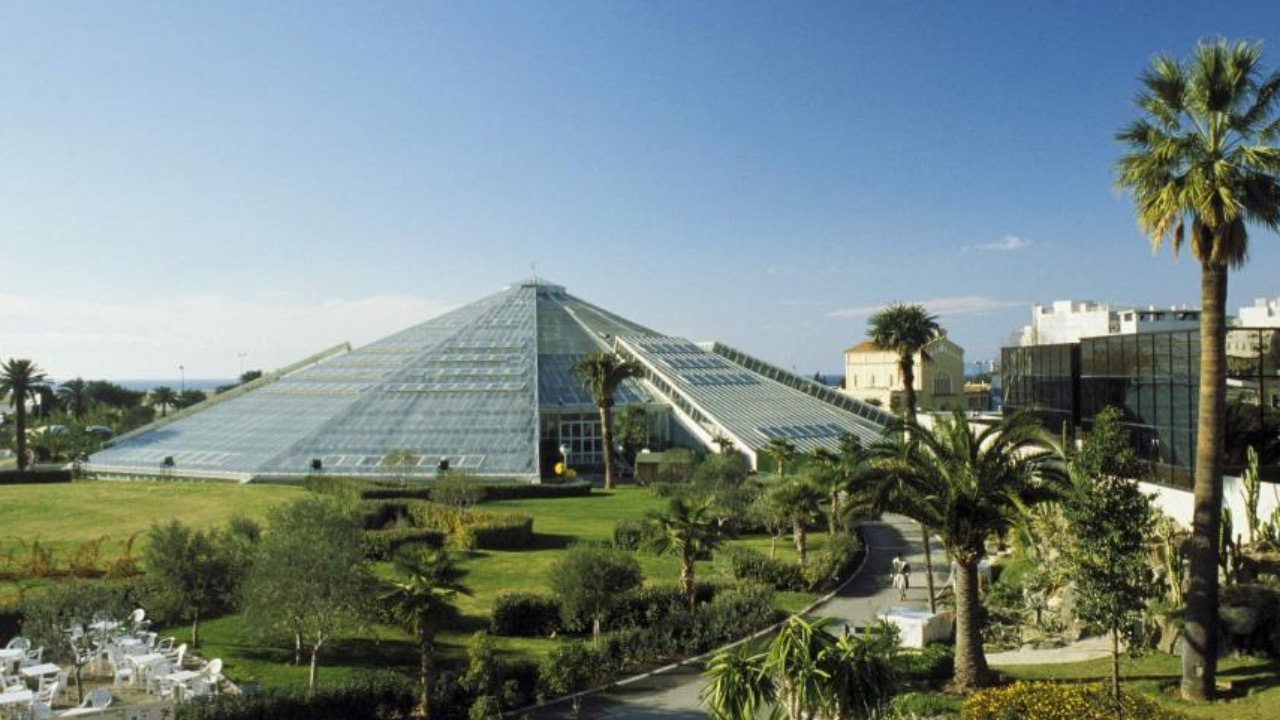 Nice est la ville française ayant le plus d'espaces verts en milieu urbain Nice est la ville française ayant le plus d'espaces verts en milieu urbain