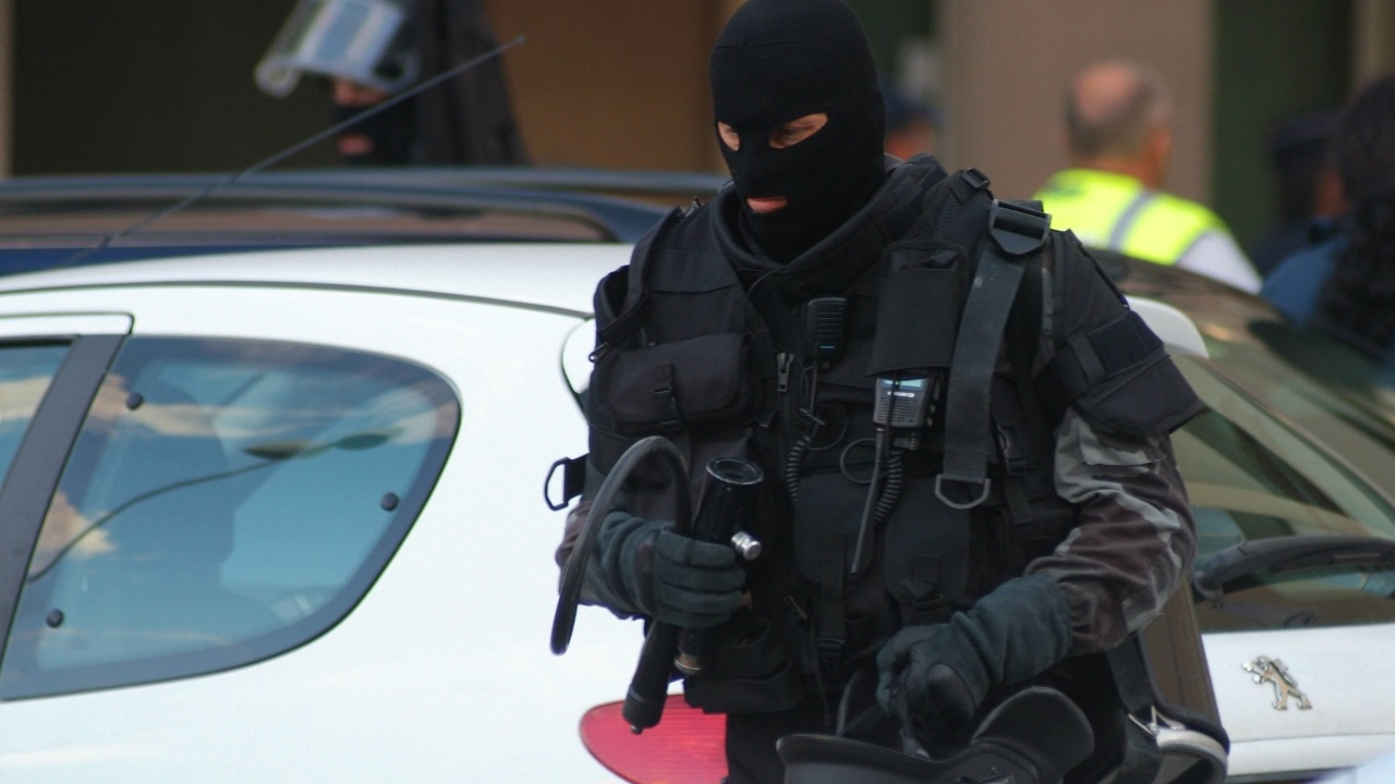 Cannes : un homme interpellé après des menaces d’attentat contre la mairie et le tribunal de Grasse Cannes : un homme interpellé après des menaces d’attentat contre la mairie et le tribunal de Grasse