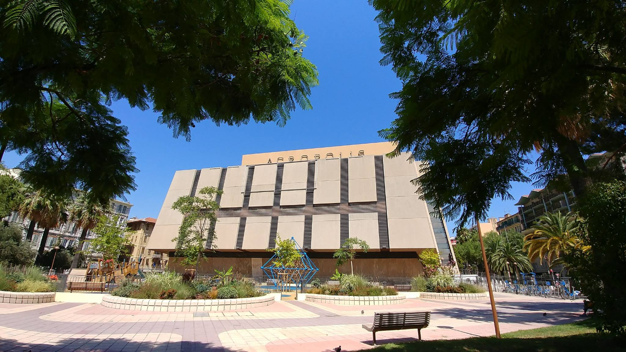 Eric Ciotti espère rassembler les Niçois contre la démolition d'Acropolis Eric Ciotti espère rassembler les Niçois contre la démolition d'Acropolis