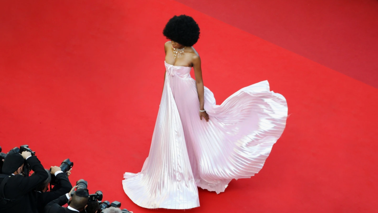 Festival de Cannes : les stars somm&eacute;es de venir en train, les jets priv&eacute;s dans le viseur de militants &eacute;cologistes