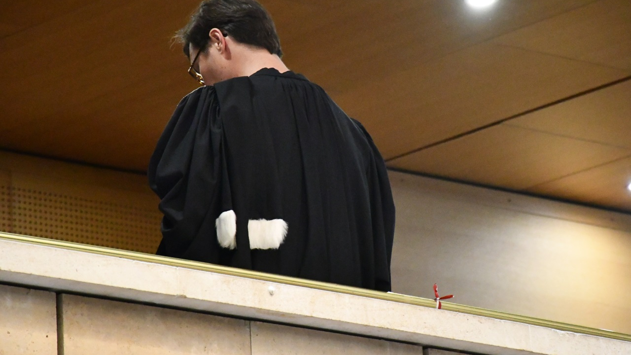 Fusil, scie et messages mena&ccedil;ants : une femme condamn&eacute;e apr&egrave;s une rupture toxique