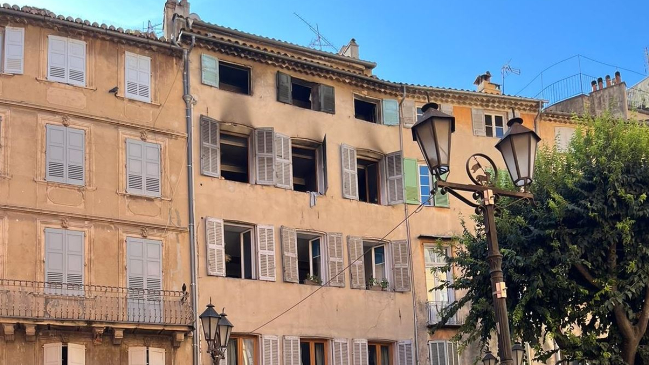 Grasse : l'autopsie des trois corps a d&eacute;but&eacute;