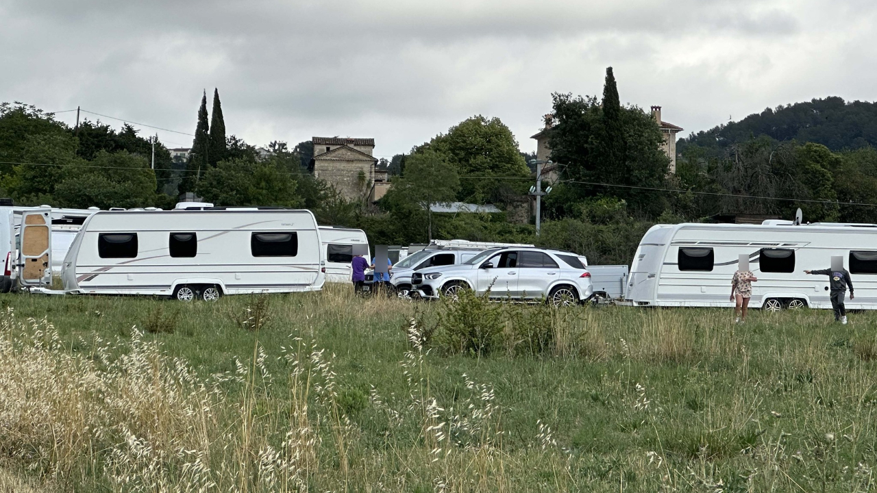 Le maire de Grasse monte au créneau après l'installation de gens du voyage Le maire de Grasse monte au créneau après l'installation de gens du voyage