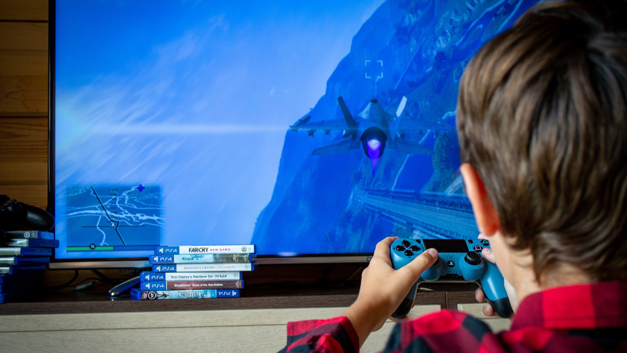 Les enfants passeraient trop de temps devant les &eacute;crans