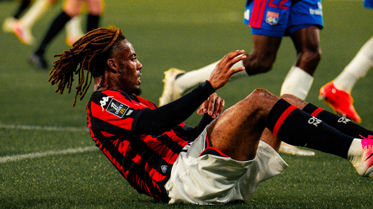Ligue 1 : Nice s'incline à Lyon (2-1) malgré une supériorité numérique en fin de match Ligue 1 : Nice s'incline à Lyon (2-1) malgré une supériorité numérique en fin de match