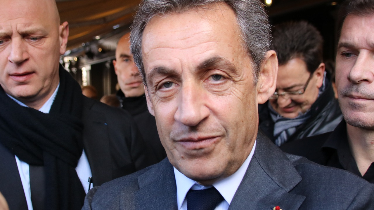 Nicolas Sarkozy attendu &agrave; Cannes ce jeudi pour une s&eacute;ance de d&eacute;dicaces