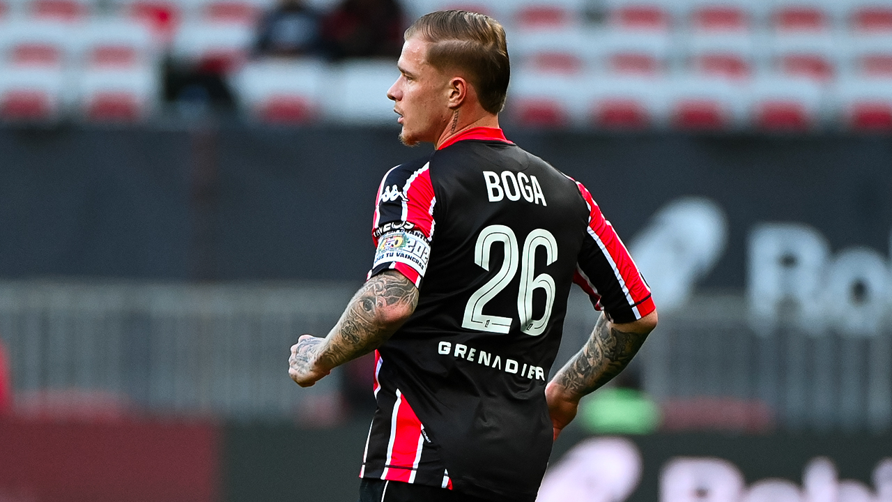 Nouvelle défaite pour l’OGC Nice face à Angers, la crise s’intensifie Nouvelle défaite pour l’OGC Nice face à Angers, la crise s’intensifie