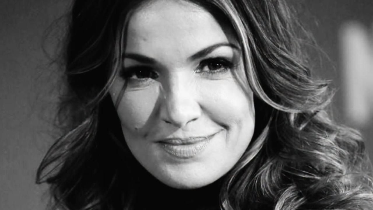 Plong&eacute;e dans le coma depuis dimanche, l'actrice ni&ccedil;oise Nadia Far&egrave;s est d&eacute;c&eacute;d&eacute;e