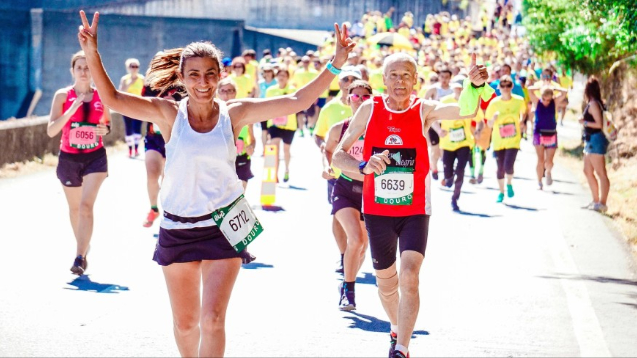 Plus de 4000 coureurs ont participé au marathon du Golfe de Saint-Tropez ! Plus de 4000 coureurs ont participé au marathon du Golfe de Saint-Tropez !