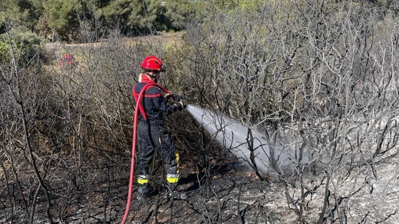 Risque incendie : les Bouches-du-Rhône en alerte rouge mardi Risque incendie : les Bouches-du-Rhône en alerte rouge mardi