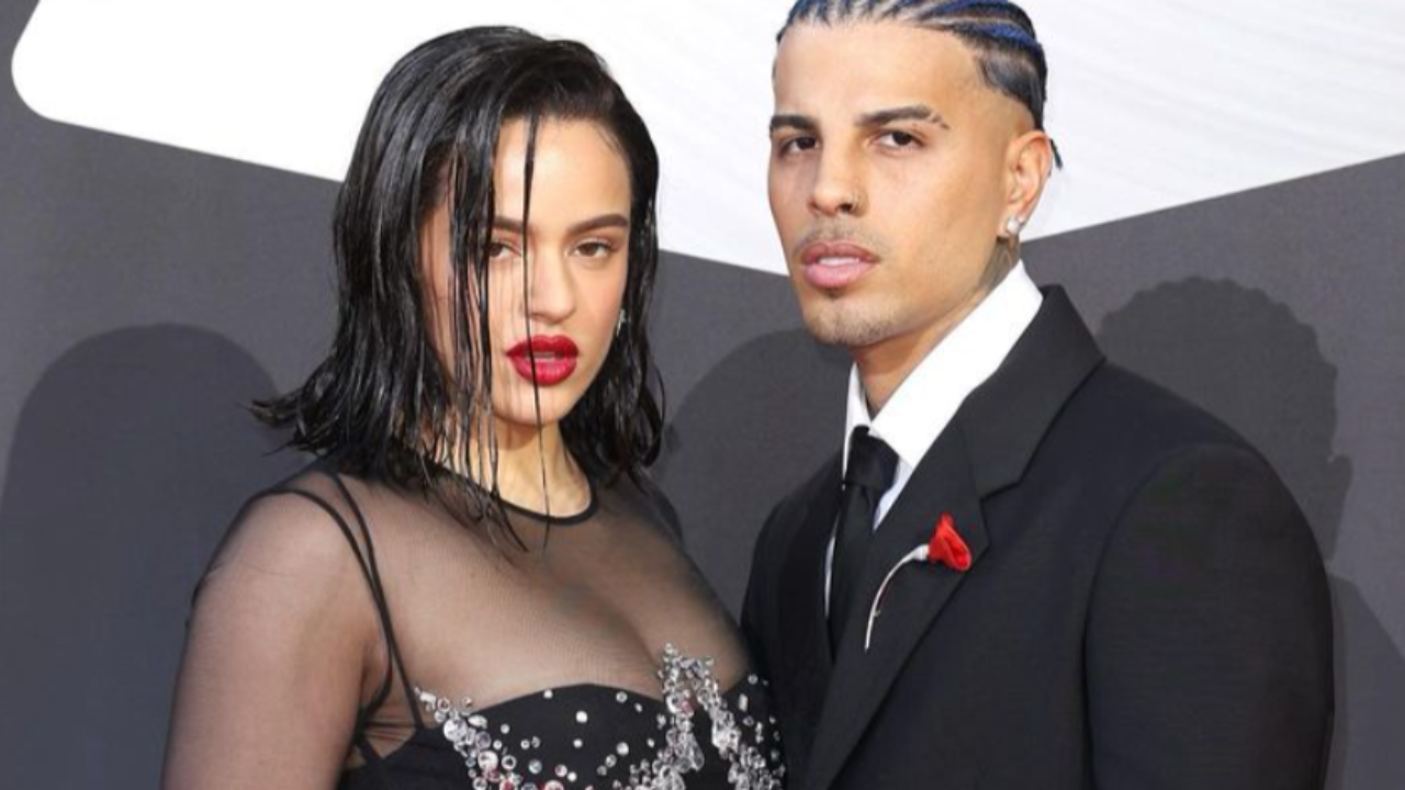 Rosalia a dit "oui" à Rauw Alejandro : Elle dévoile sa bague dans "Beso" !