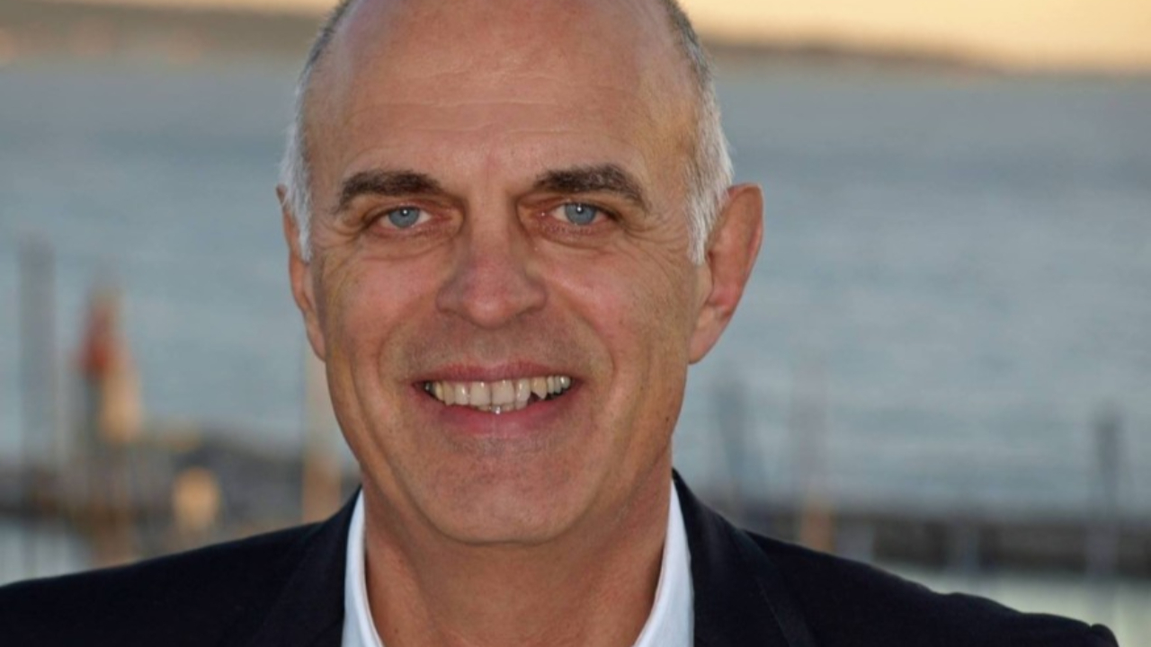 Sanary-sur-Mer : l'ancien maire mis en examen pour immixtion dans la vie publique Sanary-sur-Mer : l'ancien maire mis en examen pour immixtion dans la vie publique